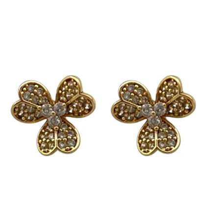 گوشواره زنانه ژوپینگ مدل فلورا طرح گل چهارپر نگین‌دار با فریم طلایی