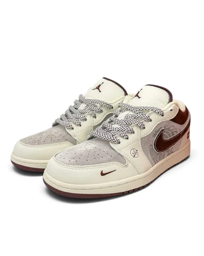 کتانی ویتنامی نایک ایر جردن وان لو سوپریم اسب زرشکی کرمNike Air Jordan 1 Low Supreme Red