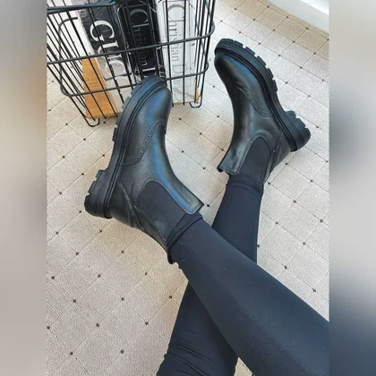 نیم‌بوت دوکش هشترگ