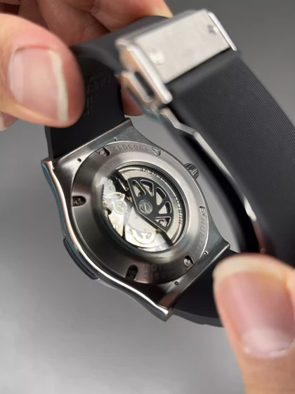 ساعت مچی اوبلو کلاسیک فیوژن اتوماتیک مشکی قاب سیلور Hublot Classic Fusion