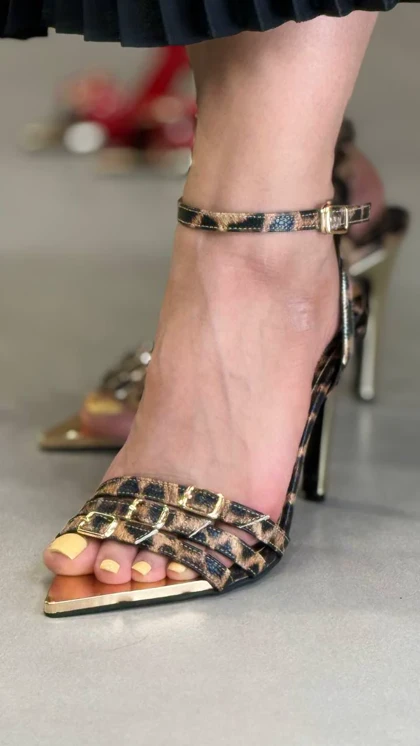 667 - پاشنه 3سگک پنجه فلزی 667