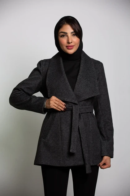 پالتو زنانه یقه آمریکایی کجراه