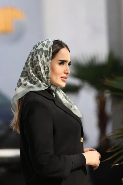 مینی اسکارف نخی کالکشن سبز سیج