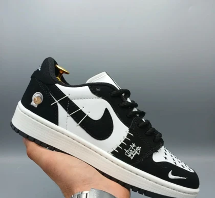 کتانی مردانه vodoمشکی سفید