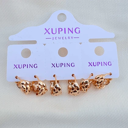 گوشواره حلقه‌ای طرح بافت ژوپینگ