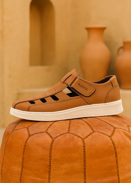 صندل مردانه نسکافه ای مدل Arman