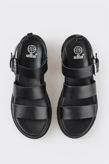 صندل اسپرت زنانه اله elle