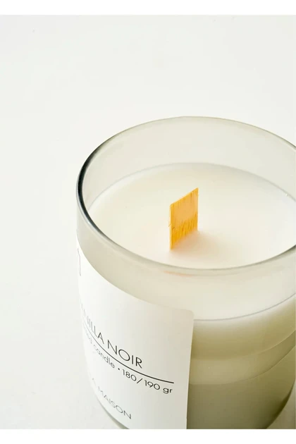 شمع Bella Maison مدل Vanilla Noir موم سویا - ذغالی