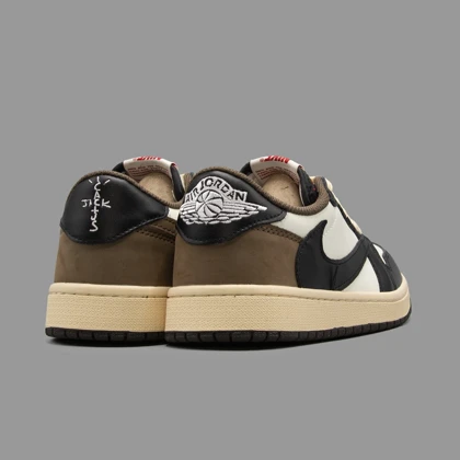 نایکی جردن 1 ترویس اسکات ریورس ام ساق کوتاه Air Jordan 1 Low Travis Scott Reverse M