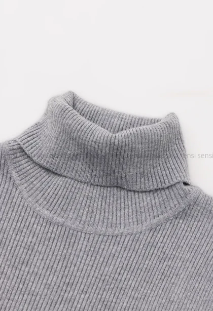 تاپ یقه اسکی بافت وارداتی کد1004597