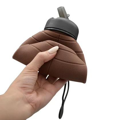 قمقمه ورزشی سیلیکونی مدل Rugby ظرفیت 0.6 لیتر