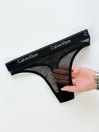 شورت بکلس گیپور طرح تور نوشته Calvin klein