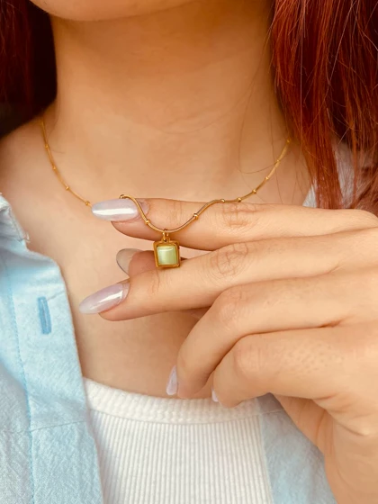 گردنبند استیل مربع