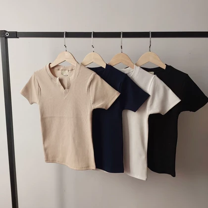 کراپ آستین کوتاه یقه کوبایی