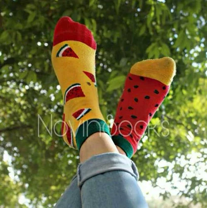 جوراب ساق‌دار لنگه به لنگه هندونه