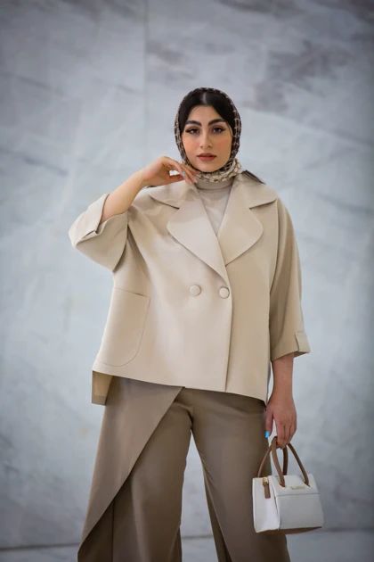 مانتو مازراتی سارینا