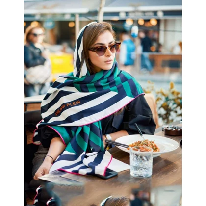 روسری نخ نیلا پاییزه