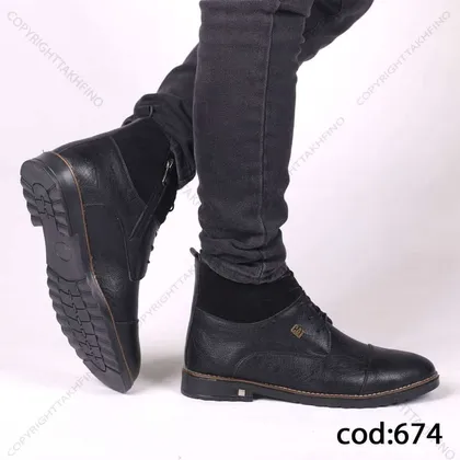 نیم بوت CAT مشکی زیپ و بند دار - کد 674(Tb0)