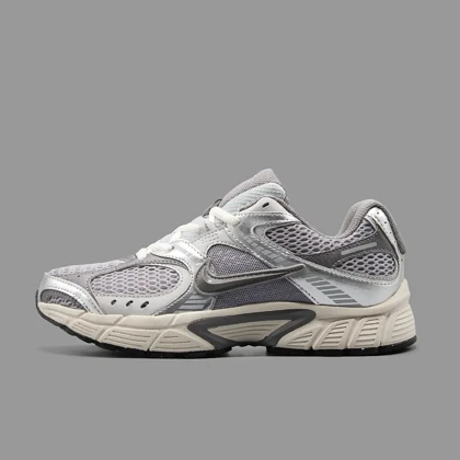 نایکی V5 رانر طوسی Nike V5 RNR Cement Grey