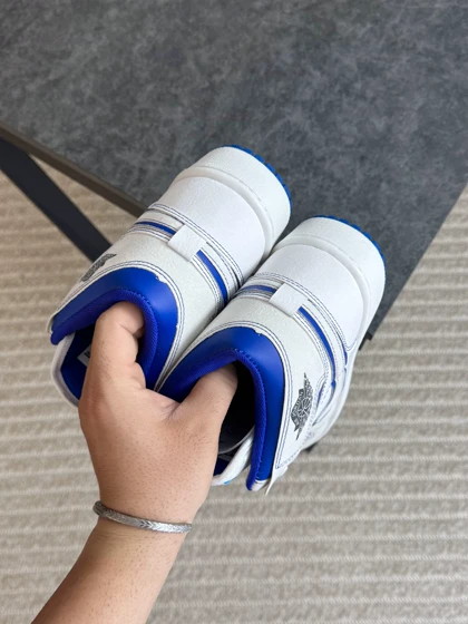 کتانی جردن ساق‌دار بلوفانتوم