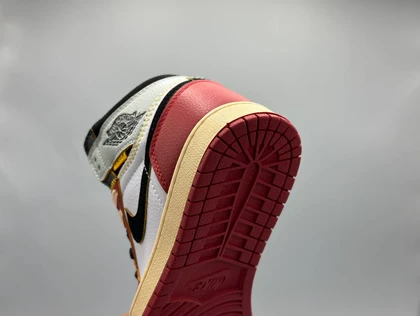 کتانی نایکی جردن1 یونین ال ای قرمز/Nike AJ1