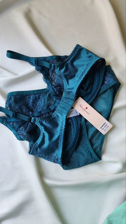 ست شورت و سوتین نخ و دانتل SHNDERMAN کد: 2440