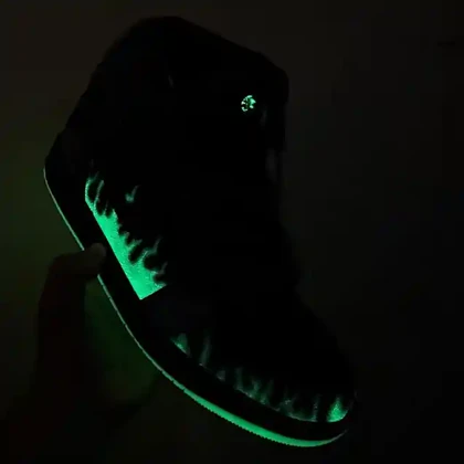 کفش نایک ایر جردن وان ساق‌دار چشم گربه (شبنما) Nike Air Jordan 1 High Cat Eye Reflective