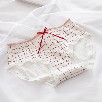 شورت قرمز خال‌خالی (L)