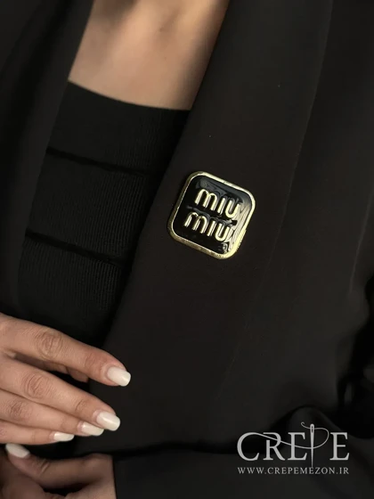 گل سینه طرح برند