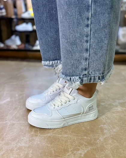 کتانی زنانه مدل ونس ساق‌دار میو میو miu miu