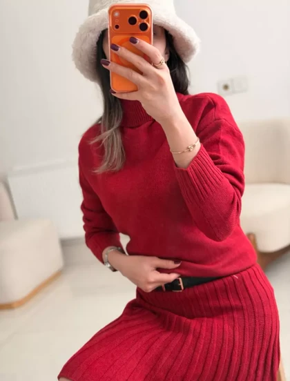 ست یقه اسکی با دامن کوتاه 3467