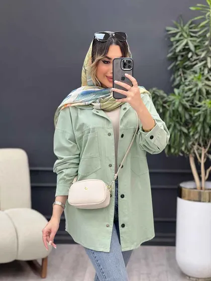 مانتو پشت دکمه دو جیب