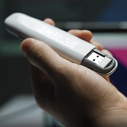 پوینتر و پرزنتر لیزری شارژی ایکس او CF27