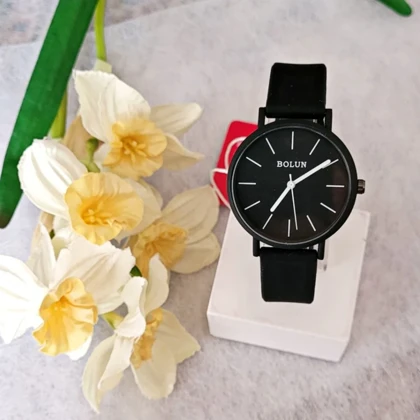 ساعت مچی زنانه برند بلونی بند سیلیکونی مشکی اندکس