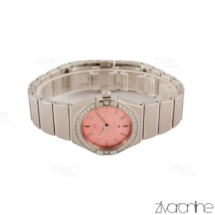 ساعت امگا کانسلیشن زنانه نقره ای دور نگین ایندکس خطی صفحه صورتی 105465