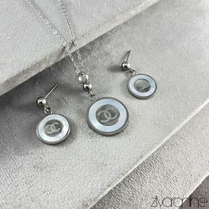 نیم ست طرح شنل نگین صدفی 10130