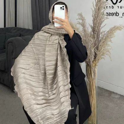 روسری پلیسه