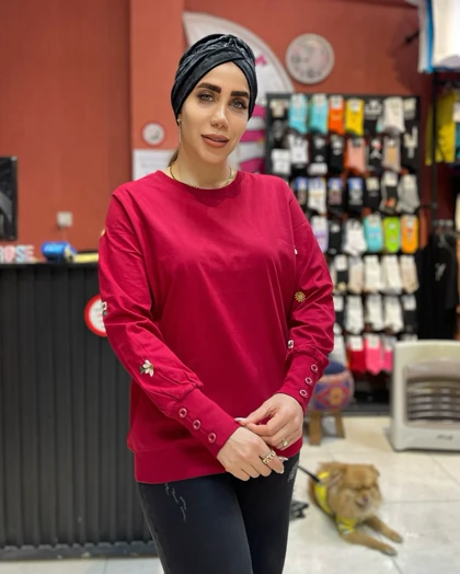 بلوز آستین گلدوزی سه دکمه