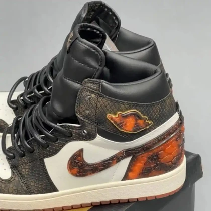 کفش نایک ایر جردن وان ساق‌دار پوست مار دراگون Nike Air Jordan 1 High Dragon Snakeskin