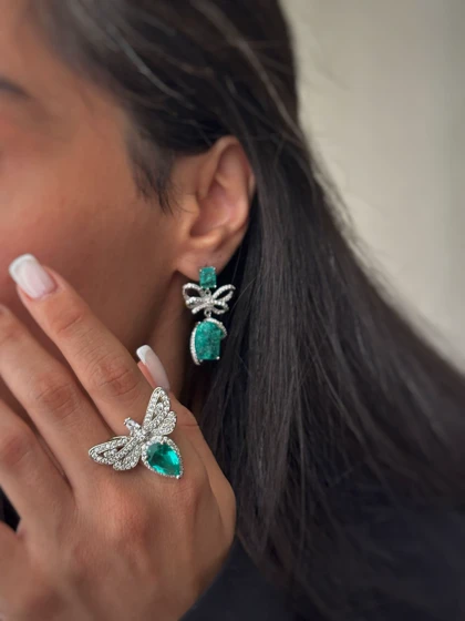 انگشتر زمرد کلمبیایی پروانه