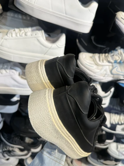 ونس زنانه لژدار ساده