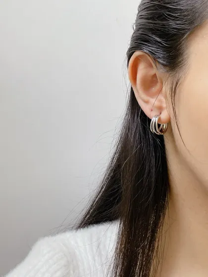 گوشواره حلقه‌ای راه راه