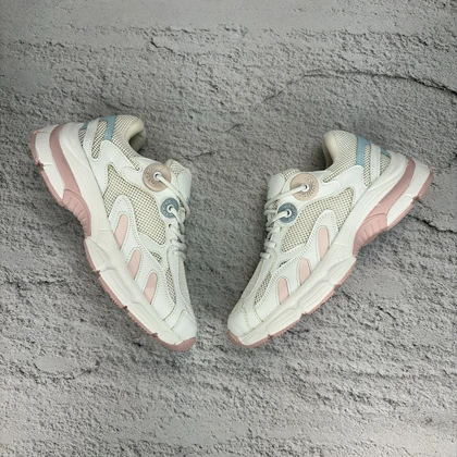 کفش کتانی زنانه آدیداس آستیر سفید صورتی (Adidas Astir Pink White)