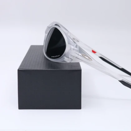 عینک برند OAKLEY کد 181326