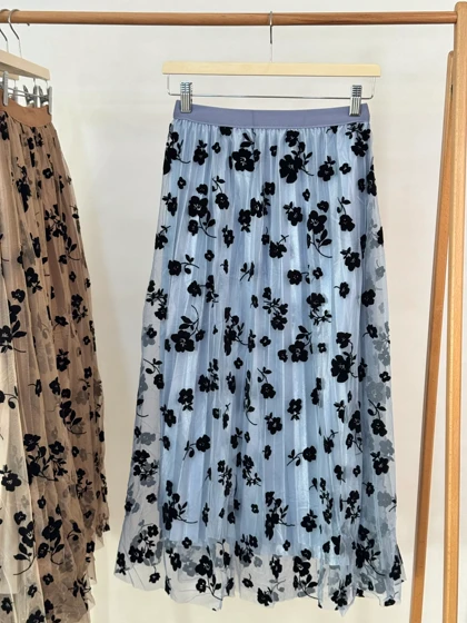 دامن توری گل مخملی