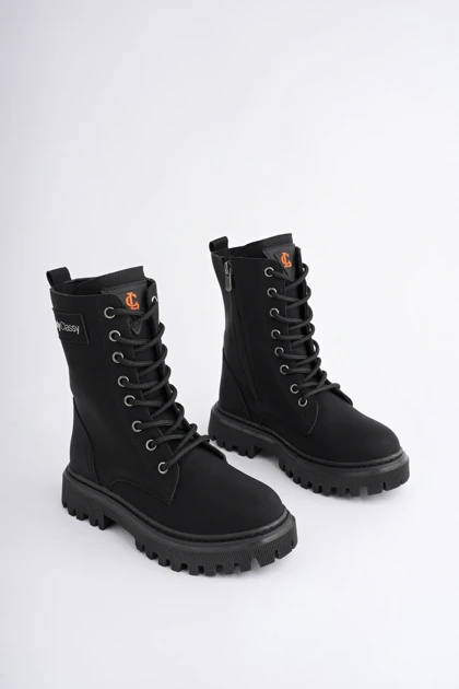 بوت و نیم بوت بچگانه mcdark mcdark