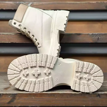 بوت زنانه تیم برلند