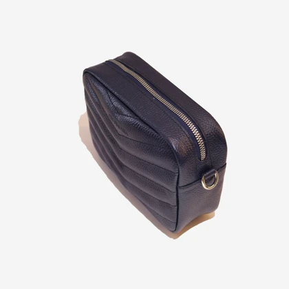 کیف دوشی چرم زنانه مدل d088