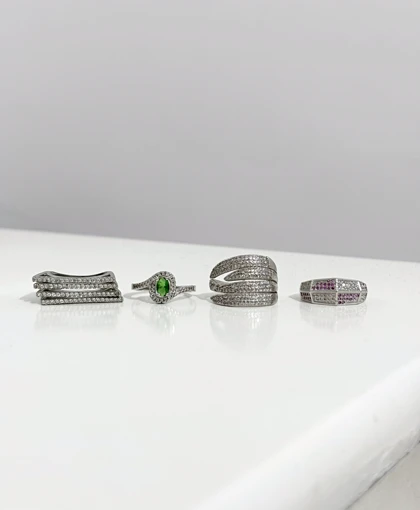 انگشتر استیل دخترانه نگین صورتی 875