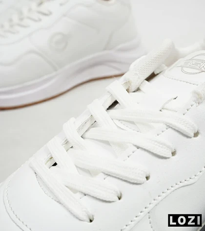 کفش کتانی کژوال مردانه سفید BERSHKA